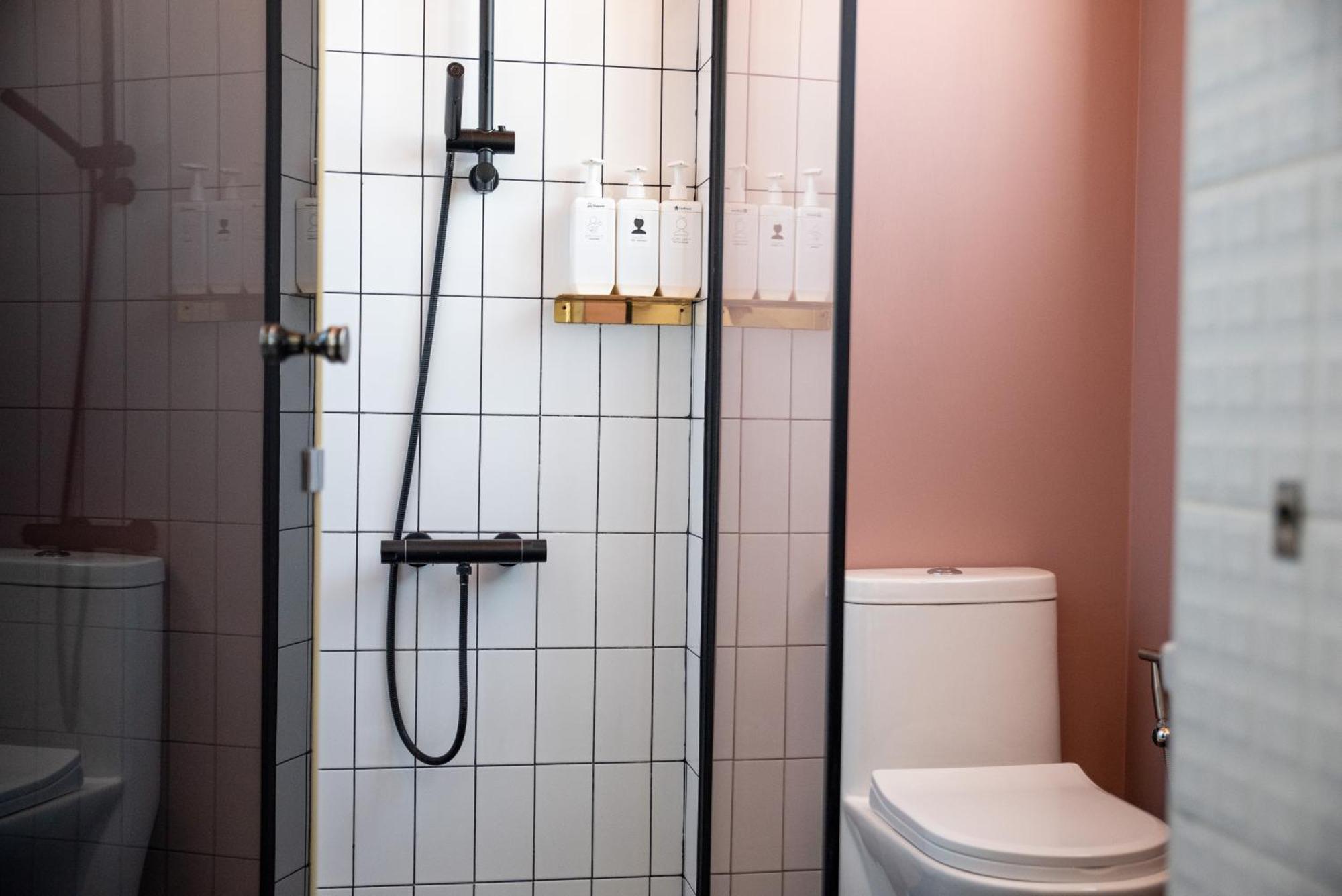 הואליין סיטי Boy Apartment -Adult Only חדר תמונה